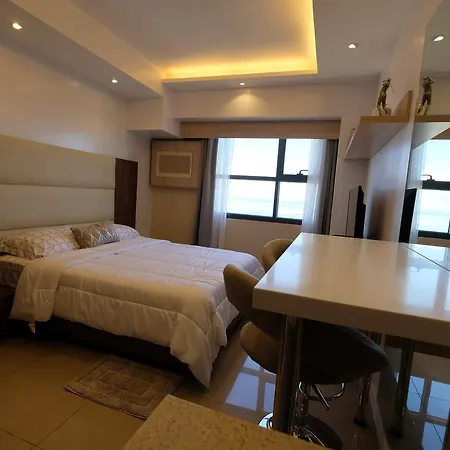 53Rd Floor Horizons 101 Condominium