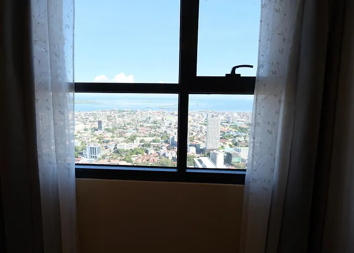 53rd Floor Horizons 101 Condominium 假日公園 *